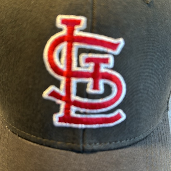 STL CARDINALS HAT NWT - Picture 2 of 12